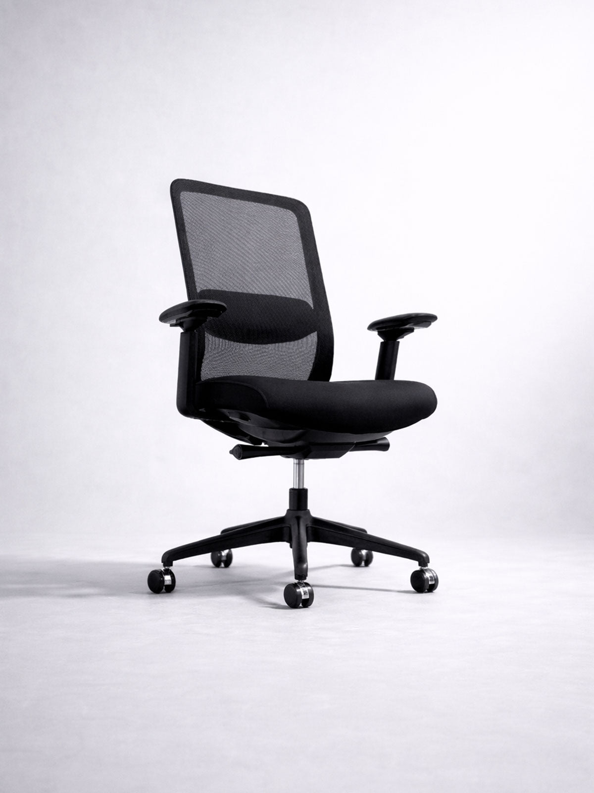 VANTAGE CH-02 chair singapore